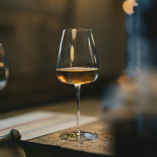 ambitious-studio-rick-barrett-b2jKJ4jAfkg-unsplash